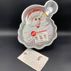 Wilton Santa Cake Pan 2105-3310 Aluminum Christmas Holiday Baking Mold Vtg 1996‎